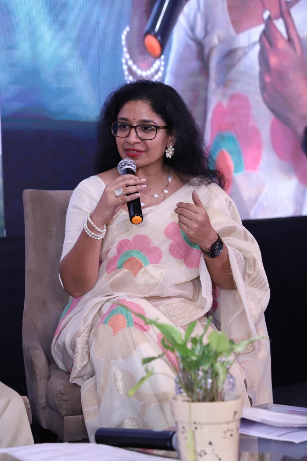 Ms. Komal Shah Bhukhanwala